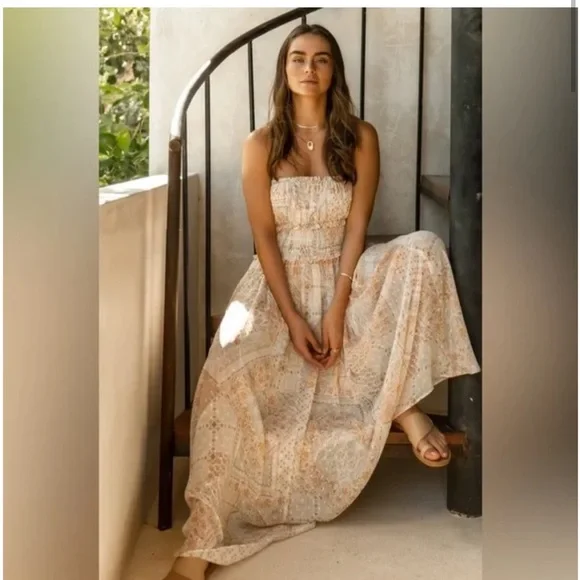 bohme holiday dresses Bethie Petal Sleeve Maxi Dress main image 0